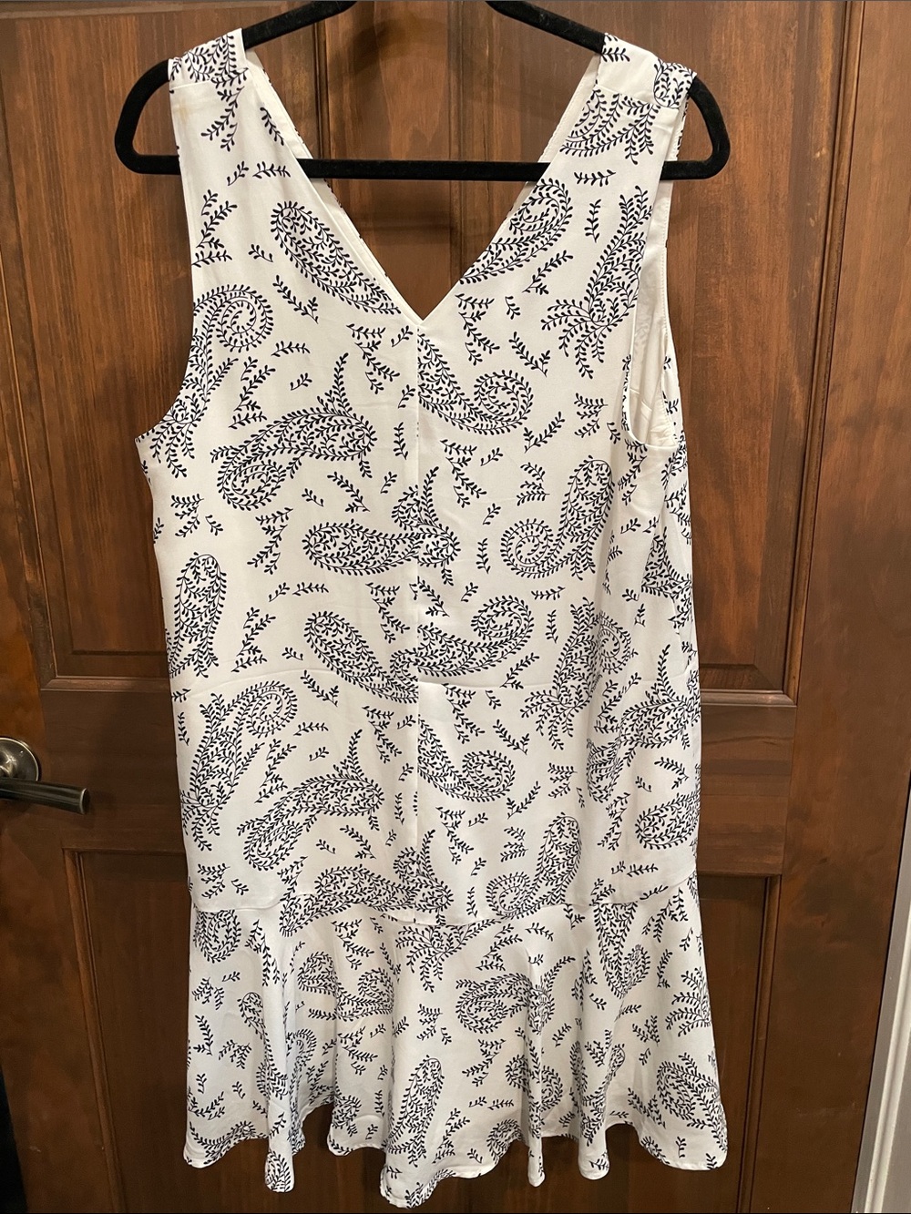 Banana Republic White and Navy Paisley Midi Dress - Picture 4 of 5